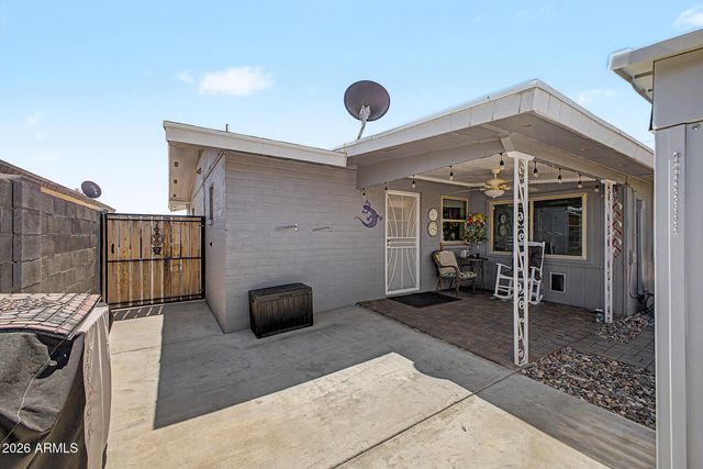 4028 E CLOVIS Circle, Mesa, AZ 85206