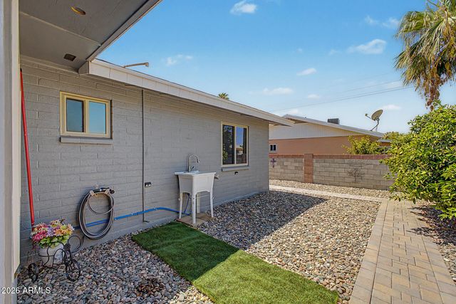 4028 E CLOVIS Circle, Mesa, AZ 85206