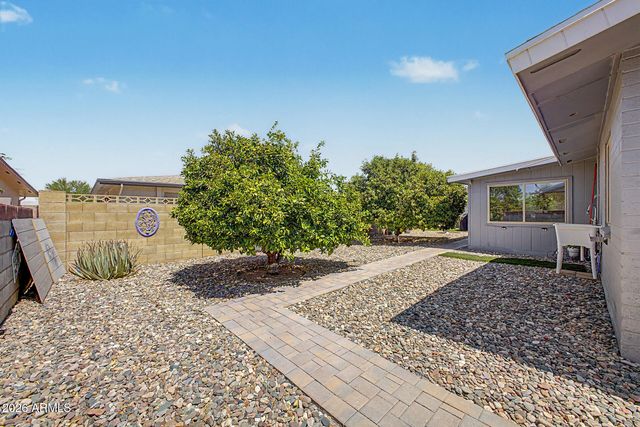 4028 E CLOVIS Circle, Mesa, AZ 85206