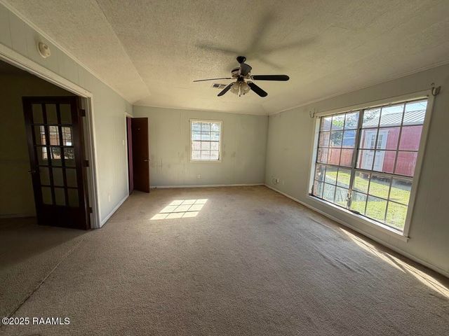 400 Mosser Drive, Lafayette, LA 70508