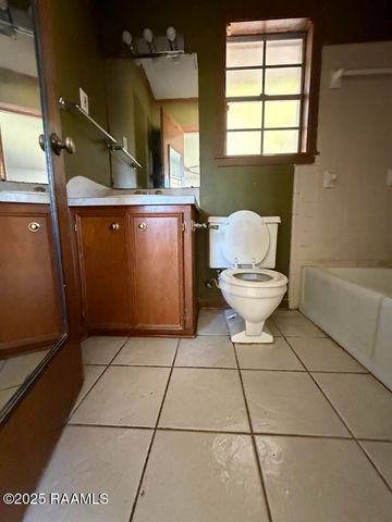 400 Mosser Drive, Lafayette, LA 70508