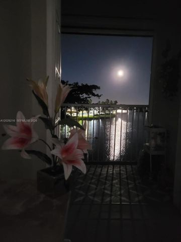 1401 SW 134th Way 402C, Pembroke Pines, FL 33027