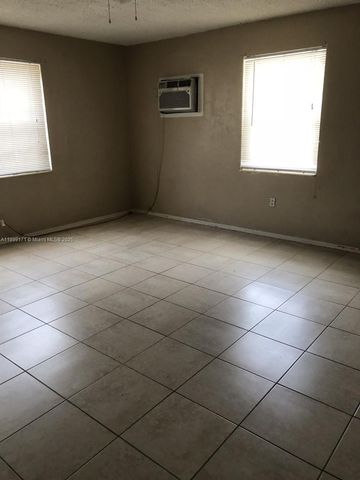 1915 Fletcher St W2, Hollywood, FL 33020