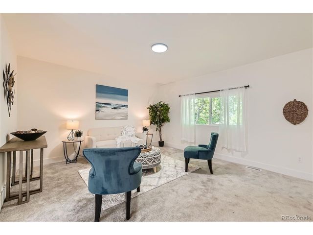 1702 S Naples St, Aurora, CO 80017