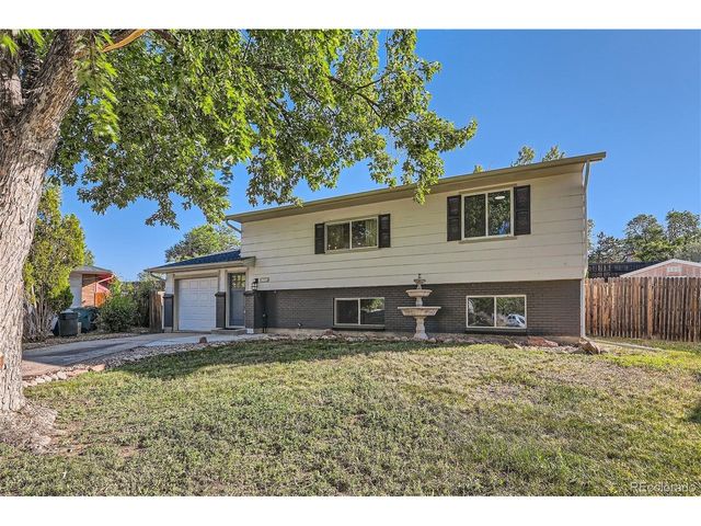 1702 S Naples St, Aurora, CO 80017