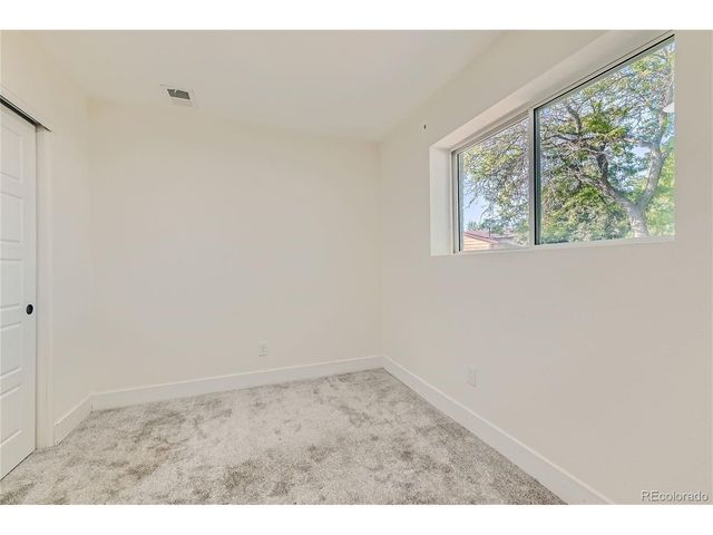 1702 S Naples St, Aurora, CO 80017