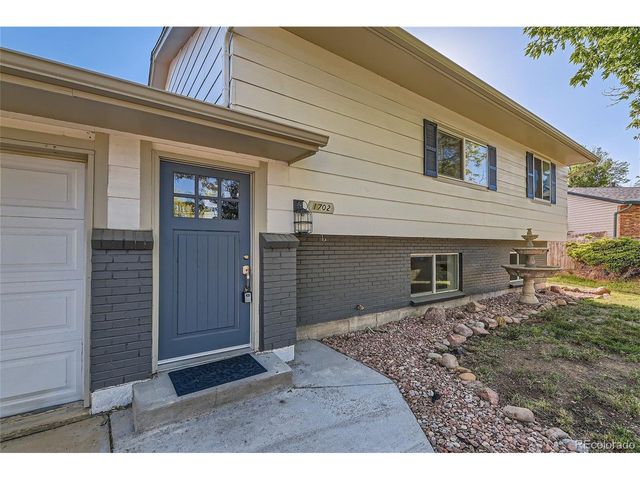 1702 S Naples St, Aurora, CO 80017