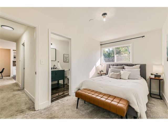 1702 S Naples St, Aurora, CO 80017