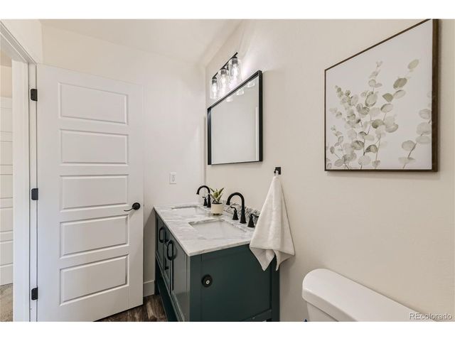 1702 S Naples St, Aurora, CO 80017