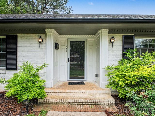 782 Union Street S, Concord, NC 28025