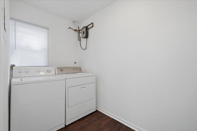 3907 NW 76th Terrace, Hollywood, FL 33024