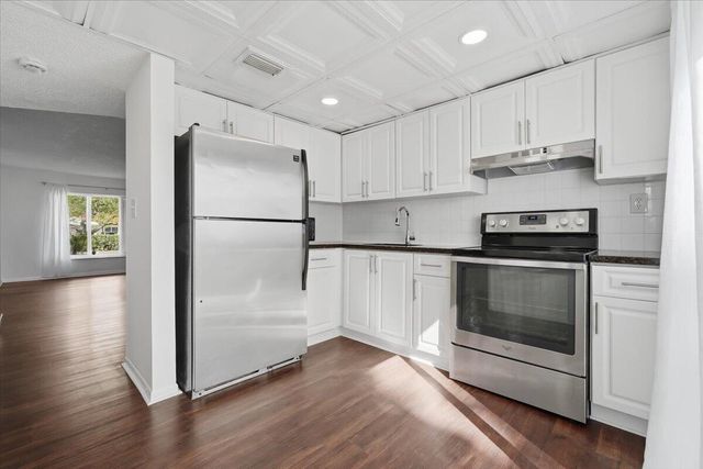 3907 NW 76th Terrace, Hollywood, FL 33024