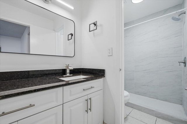 3907 NW 76th Terrace, Hollywood, FL 33024