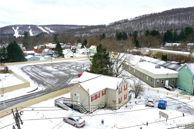 6 Martha Street, Ellicottville, NY 14731