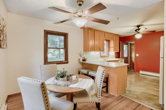 3010 Fairview Avenue N, Roseville, MN 55113