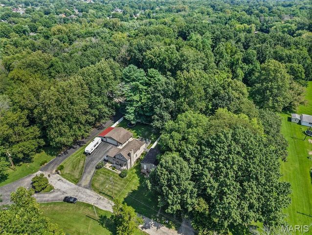 1202 Cart Lane, Belleville, IL 62221