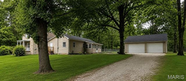 1202 Cart Lane, Belleville, IL 62221