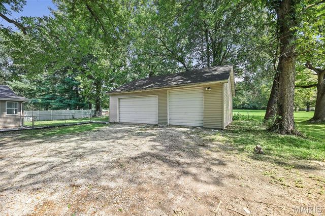 1202 Cart Lane, Belleville, IL 62221