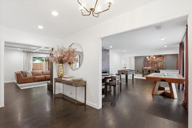 6914 Northaven Road, Dallas, TX 75230