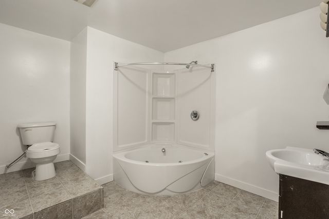 1101 Spanish Lake Drive, Avon, IN 46123
