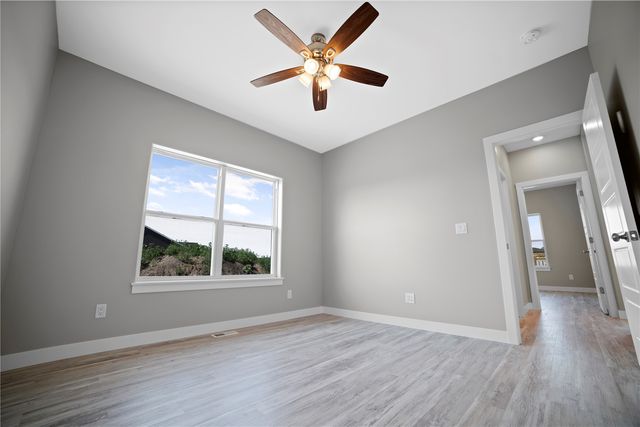 1416 Heartland Street, Fairfax, IA 52228