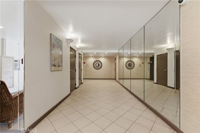 6151 Orange Street 107, Los Angeles, CA 90048