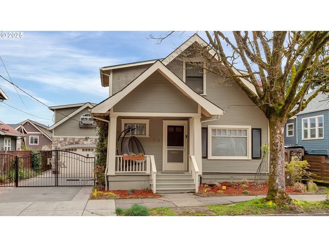 5816 S CORBETT Ave, Portland, OR 97239