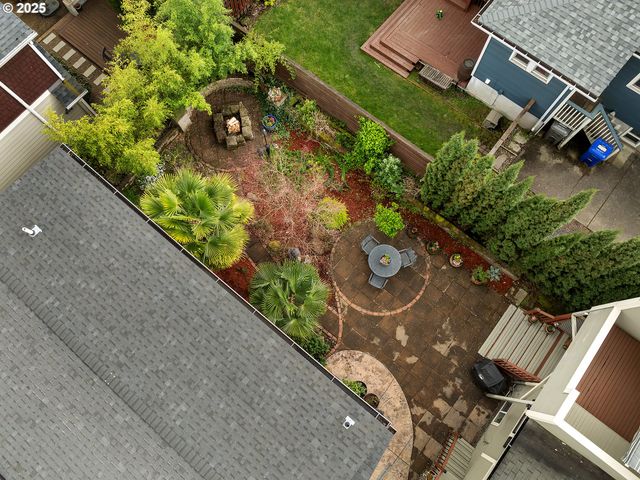 5816 S CORBETT Ave, Portland, OR 97239