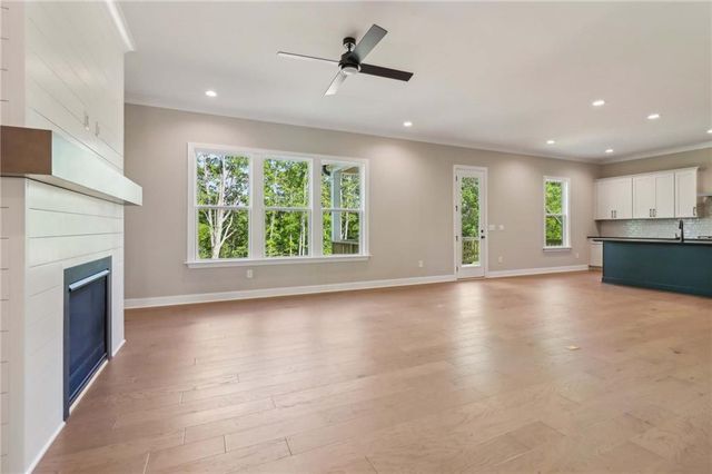 239 East Harbor Drive Drive, Dawsonville, GA 30534