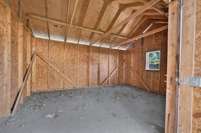 207 E North Point Dr, Derby, KS 67037