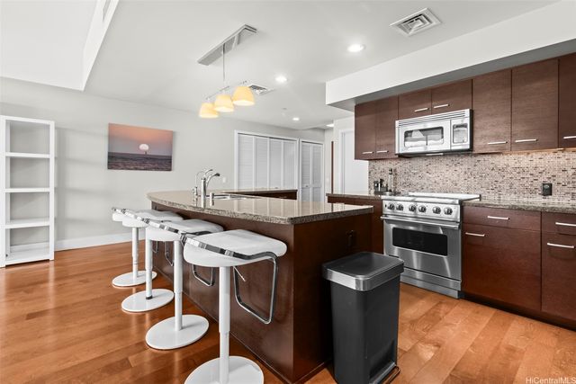 1837 Kalakaua Avenue 3506, Honolulu, HI 96815