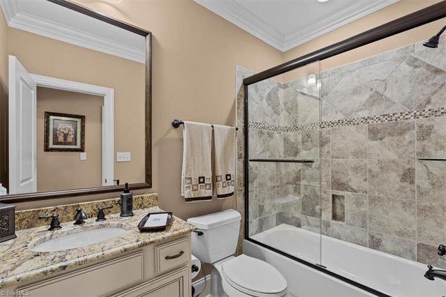 19 Blakeney Place, Greensboro, NC 27408
