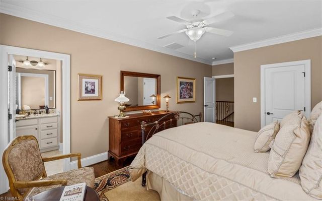 19 Blakeney Place, Greensboro, NC 27408