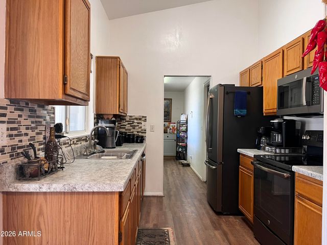 10361 W BUENA VISTA Drive, Arizona City, AZ 85123