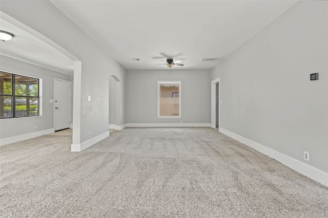 331 Xanthus Avenue, Tulsa, OK 74104