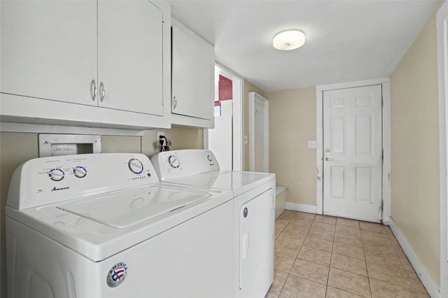 331 Xanthus Avenue, Tulsa, OK 74104