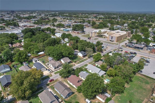 331 Xanthus Avenue, Tulsa, OK 74104