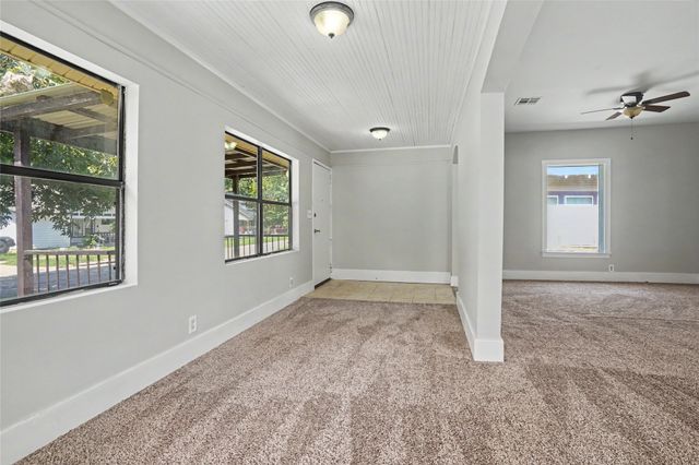 331 Xanthus Avenue, Tulsa, OK 74104