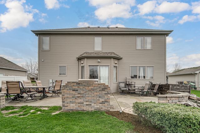 683 Sandburg Drive, Manteno, IL 60950