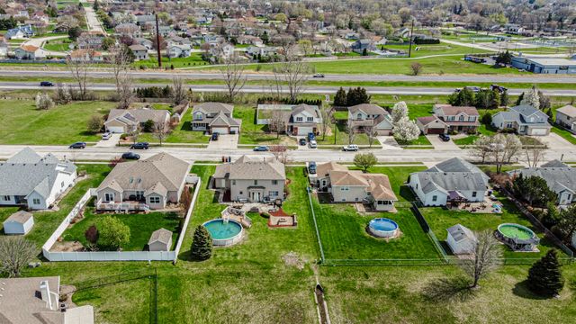 683 Sandburg Drive, Manteno, IL 60950