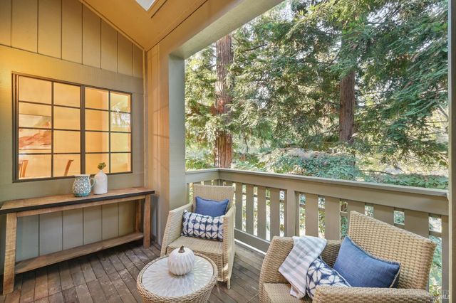 258 Pelican Ln, Novato, CA 94949