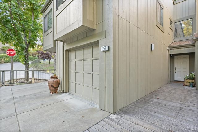 258 Pelican Ln, Novato, CA 94949