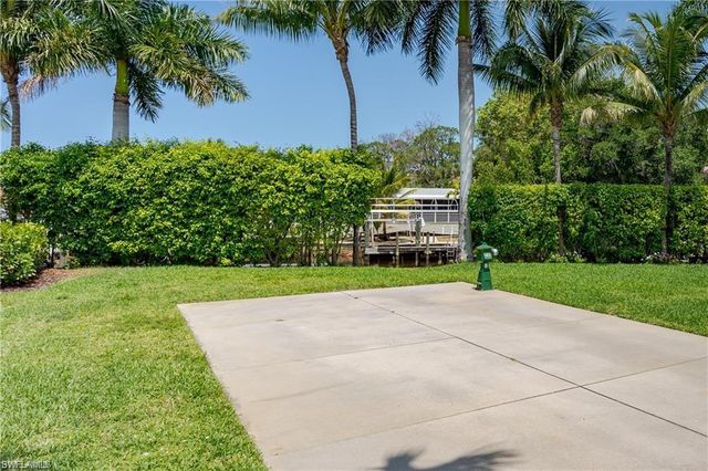 13375 Snook CIR, Naples, FL 34114