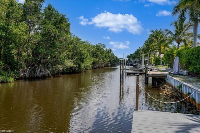 13375 Snook CIR, Naples, FL 34114