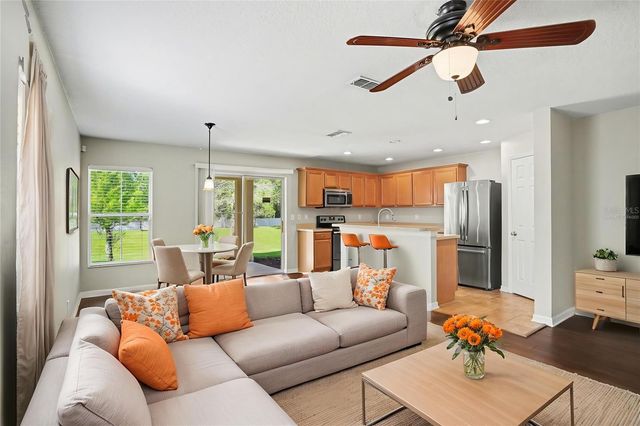 3128 ROYAL TUSCAN LANE, Valrico, FL 33594