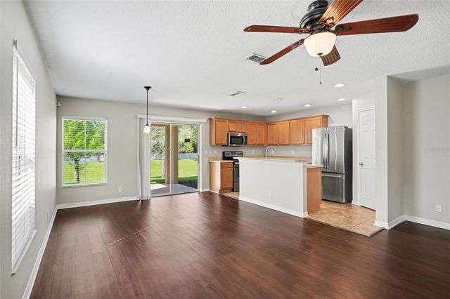 3128 ROYAL TUSCAN LANE, Valrico, FL 33594