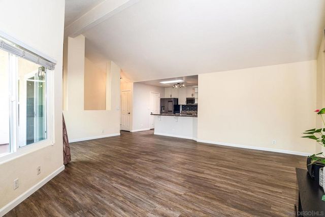 1548 Thomas Ave 6, San Diego, CA 92109