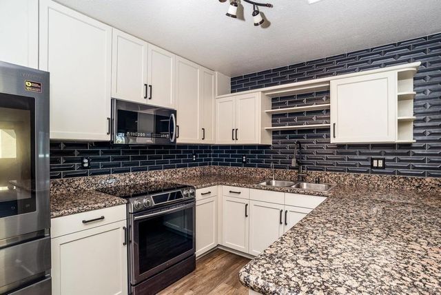 1548 Thomas Ave 6, San Diego, CA 92109