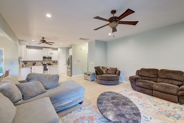 9004 Hema Lane, Summerville, SC 29483