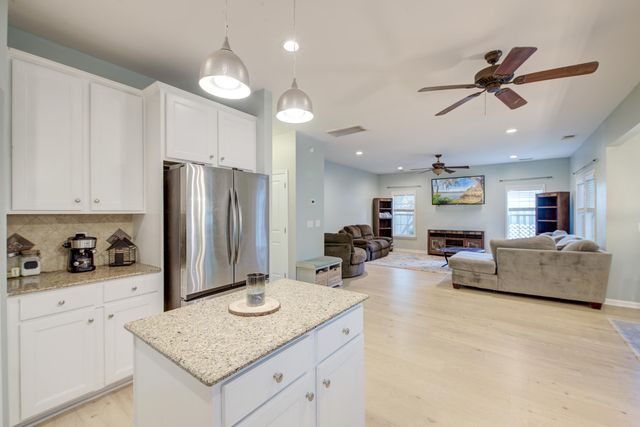 9004 Hema Lane, Summerville, SC 29483